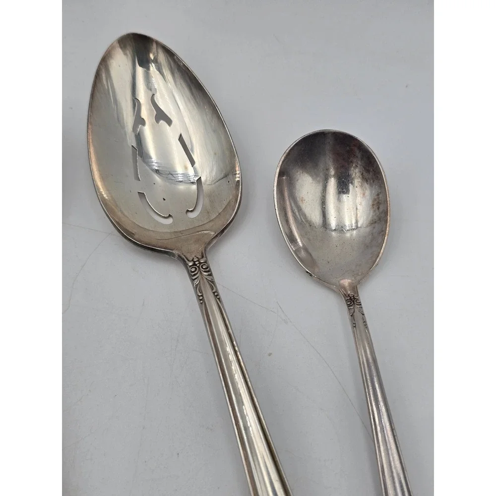 Holmes & Edwards May Queen Silverplate 3 Serving Spoon Pierced Set 1 sugar‎ IS